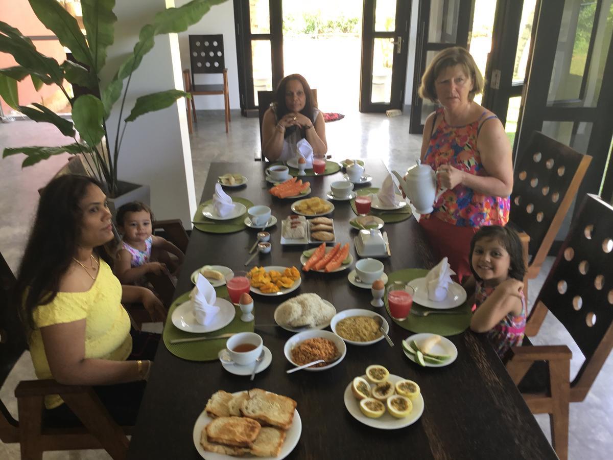 Sath Villa Naadi Ayurveda Resort Moragalla Luaran gambar